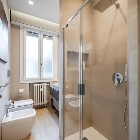 Terrazza D'oro - Large Terrace And Free Parking Appartement Modena