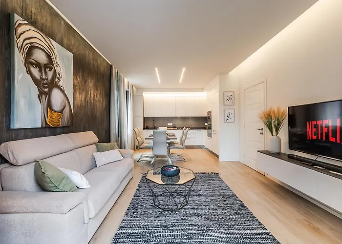 Terrazza D'oro - Large Terrace And Free Parking * Μόντενα
