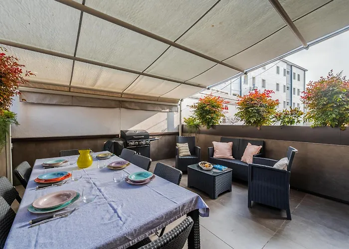 Διαμέρισμα Terrazza D'oro - Large Terrace And Free Parking *