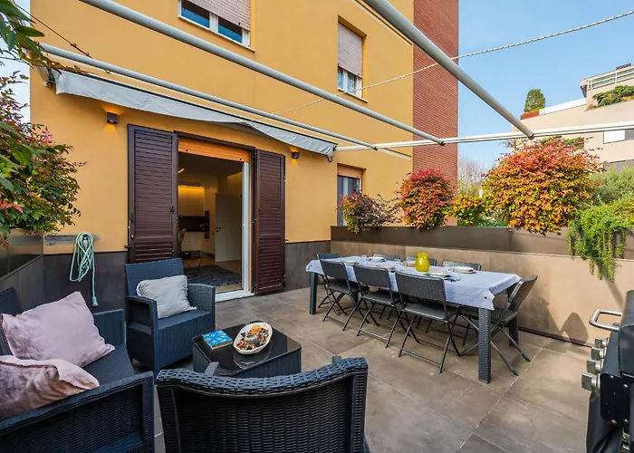 Terrazza D'oro - Large Terrace And Free Parking Μόντενα