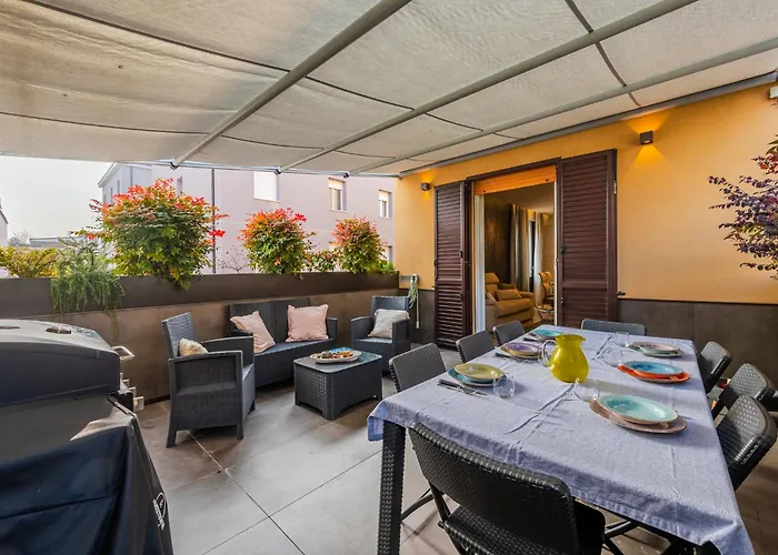 Terrazza D'oro - Large Terrace And Free Parking Μόντενα